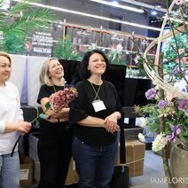 Наталья Михалёва, Елена Дзугкоева и Александра Корнеева